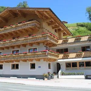 Michael 3*, Saalbach-Hinterglemm Rakousko
